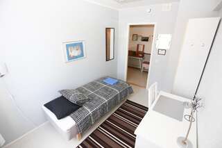 Отели типа «постель и завтрак» Bed&Breakfast Tuure Турку Одноместный номер с общей ванной комнатой-2